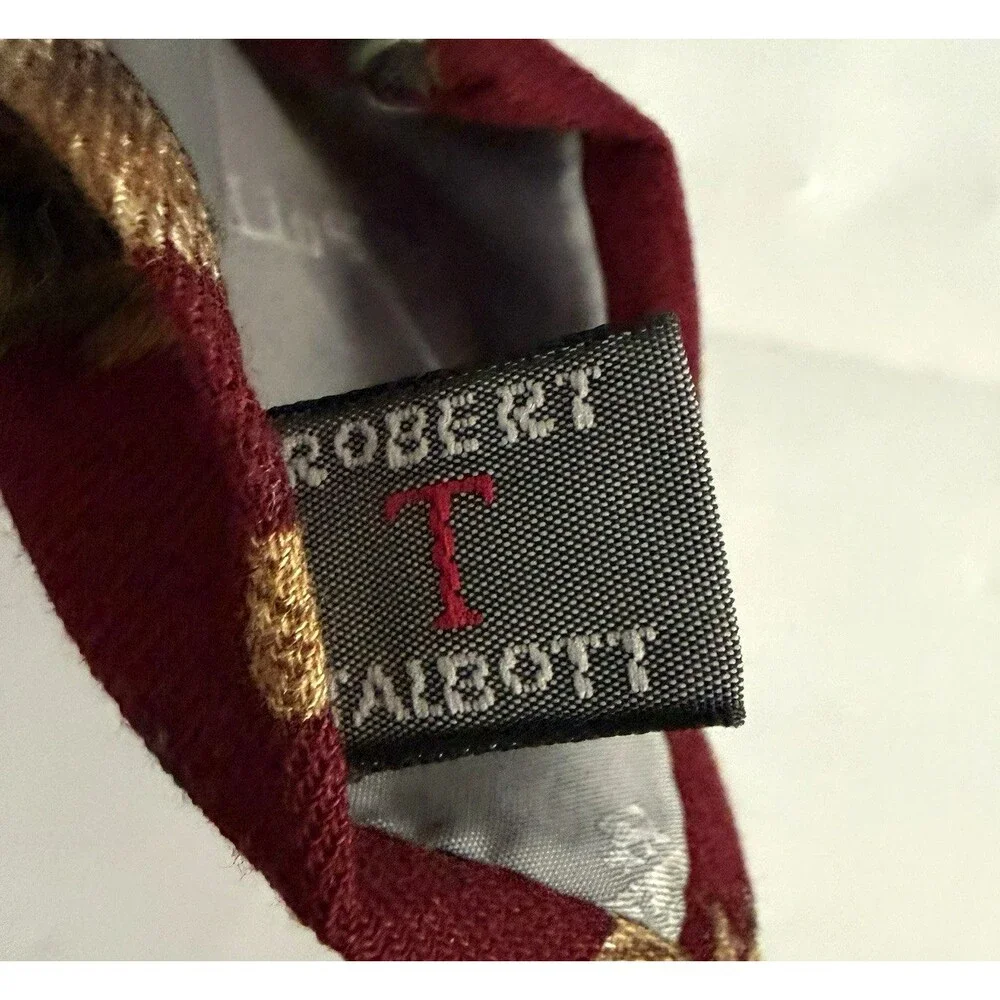 Vtg Robert Talbott Pheasant Neck Tie Hand Sewn Maroon 50/ 50 Silk Wool 3.75 x 58